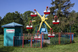 Read more about the article Verlassener Freizeitpark in Luzk (Ukraine)